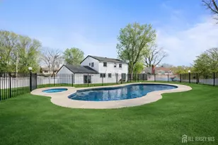 34 Sandalwood Dr, East Brunswick Township, NJ 08816 - Photo 33