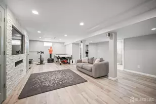 34 Sandalwood Dr, East Brunswick Township, NJ 08816 - Photo 27