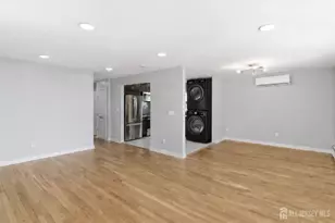 19 Evelyn Ct, Maplewood, NJ 07040 - Photo 3