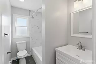 19 Evelyn Ct, Maplewood, NJ 07040 - Photo 7