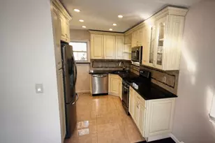 4 Rocky Brook Ct, Hightstown, NJ 08520 - Photo 13