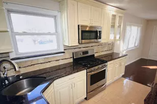 4 Rocky Brook Ct, Hightstown, NJ 08520 - Photo 11