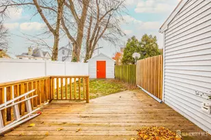 233-235 Augusta St, South Amboy, NJ 08879 - Photo 15