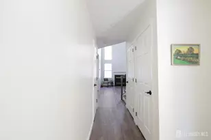 42 Pennsbury Way, East Brunswick Township, NJ 08816 - Photo 3