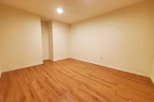 202 Alder Ct, New Brunswick, NJ 08901 - Photo 21