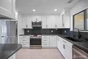 26 Front Ct, Old Bridge Township, NJ 08857 - Photo 13