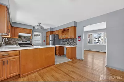 24 4th Avenue, Port Reading, NJ 07064 - Photo 11