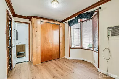 98 Trieste Street, Iselin, NJ 08830 - Photo 9