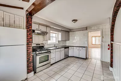 98 Trieste Street, Iselin, NJ 08830 - Photo 7