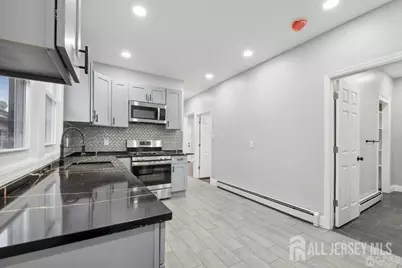 29 S 2nd Avenue S, Highland Park, NJ 08904 - Photo 25
