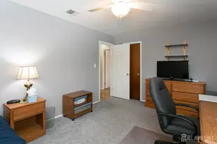 3 Hummingbird Ln, Edison, NJ 08820 - Photo 21