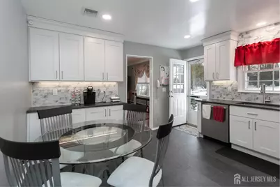 3 Hummingbird Lane, Edison, NJ 08820 - Photo 13