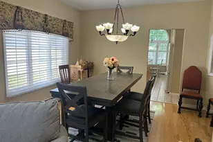 31 Sherwood Dr, Monroe Township, NJ 08831 - Photo 9