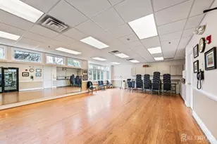 31 Sherwood Dr, Monroe Township, NJ 08831 - Photo 27