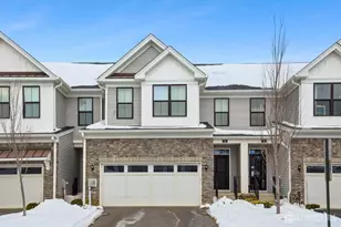 26 Wisteria Ct, Monroe Township, NJ 08831 - Photo 1