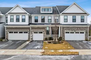 20 Hyacinth Ln, Monroe Township, NJ 08831 - Photo 49