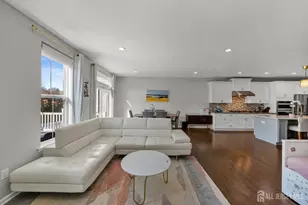 20 Hyacinth Ln, Monroe Township, NJ 08831 - Photo 19