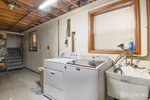 10 Elizabeth Ct, Edison, NJ 08817 - Photo 27