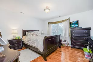 38 Longfellow Dr, Colonia, NJ 07067 - Photo 17