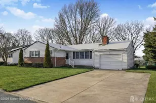 120 Lincoln St, South Amboy, NJ 08879 - Photo 1