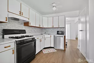 22 Lake Ave, East Brunswick Township, NJ 08816 - Photo 3