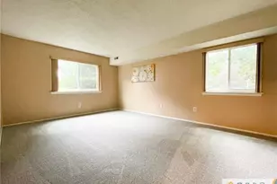 410 Edison Glen Terrace, Edison, NJ 08837 - Photo 9