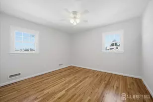 26 Louis Ave, South Bound Brook, NJ 08880 - Photo 7