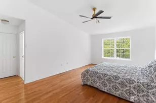 35 Harbor Bay Cir, Old Bridge Township, NJ 08879 - Photo 15