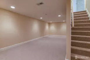 52 Yorktown Rd, East Brunswick Township, NJ 08816 - Photo 29