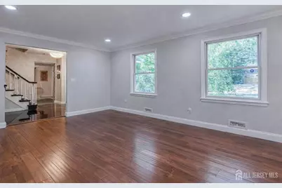 52 Yorktown Road, East Brunswick Township, NJ 08816 - Photo 5