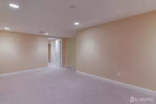 52 Yorktown Rd, East Brunswick Township, NJ 08816 - Photo 25