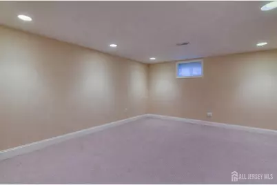 52 Yorktown Road, East Brunswick Township, NJ 08816 - Photo 31