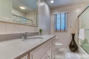 52 Yorktown Rd, East Brunswick Township, NJ 08816 - Photo 23