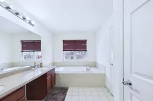 13 Skurka Ct, Sayreville, NJ 08872 - Photo 17