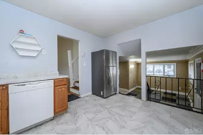 186 Central Avenue, Edison, NJ 08817 - Photo 11