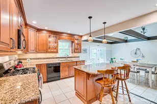 3 Clinton Ct, South Brunswick Township, NJ 08824 - Photo 7