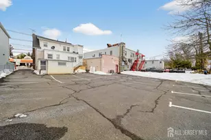 1167 Green St, Iselin, NJ 08830 - Photo 9