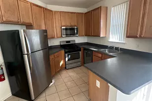 45 Roosevelt Ave, Carteret, NJ 07008 - Photo 9