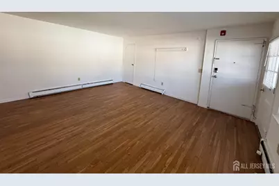 55 Gill Lane #31, Iselin, NJ 08830 - Photo 9