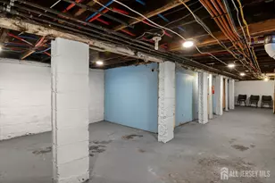 111 Center St, Metuchen, NJ 08840 - Photo 29