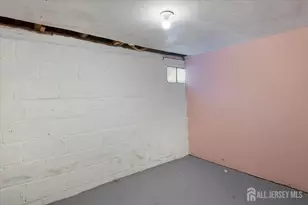 111 Center St, Metuchen, NJ 08840 - Photo 31