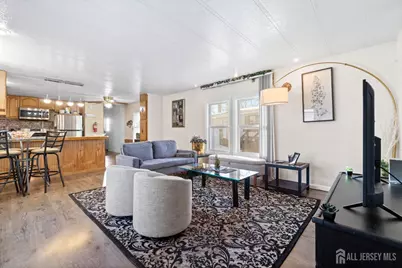 28 Dickens Road, North Brunswick Township, NJ 08902 - Photo 7