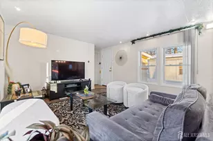 28 Dickens Rd, North Brunswick Township, NJ 08902 - Photo 9