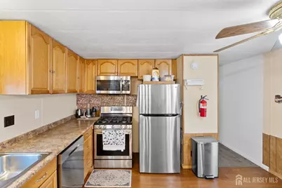 28 Dickens Road, North Brunswick Township, NJ 08902 - Photo 13