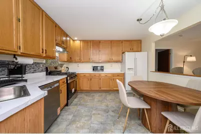 4112 Birchwood Court, North Brunswick Township, NJ 08901 - Photo 25