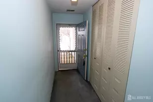 15 Hearthstone Dr, Edison, NJ 08820 - Photo 7