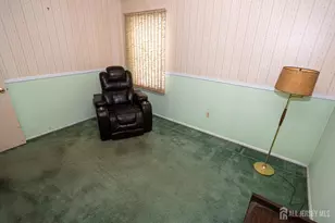 15 Hearthstone Dr, Edison, NJ 08820 - Photo 19