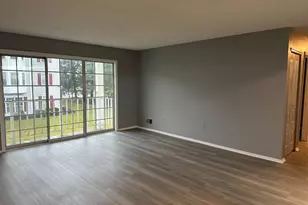 464 Northam Dr, North Brunswick Township, NJ 08902 - Photo 5