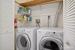 136 Hampshire Dr, Plainsboro Township, NJ 08536 - Photo 23