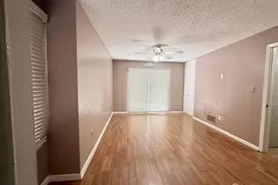 1 Carriage Pl, Edison, NJ 08820 - Photo 11